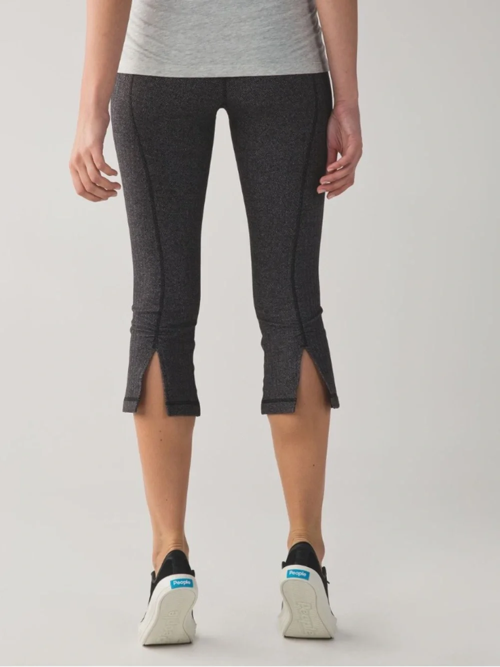 Lululemon Gather & Crow Crop II Heathered Black